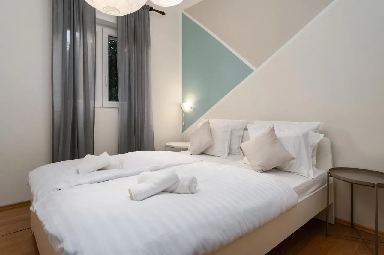 Apartment Fiorella Novigrad  Croatia